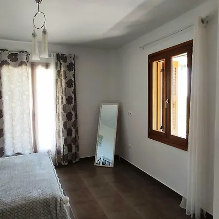 Villa Aricobe *